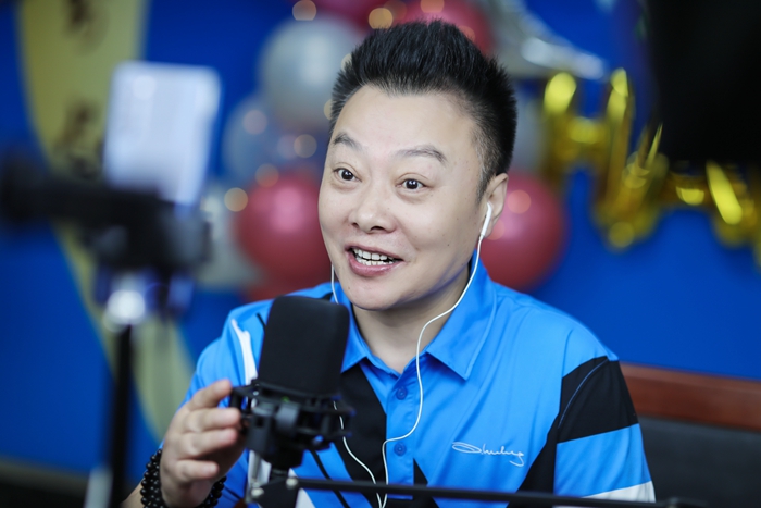 湖北省黄梅戏剧院举行 辉歌黄梅戏抖音直播周年庆活动